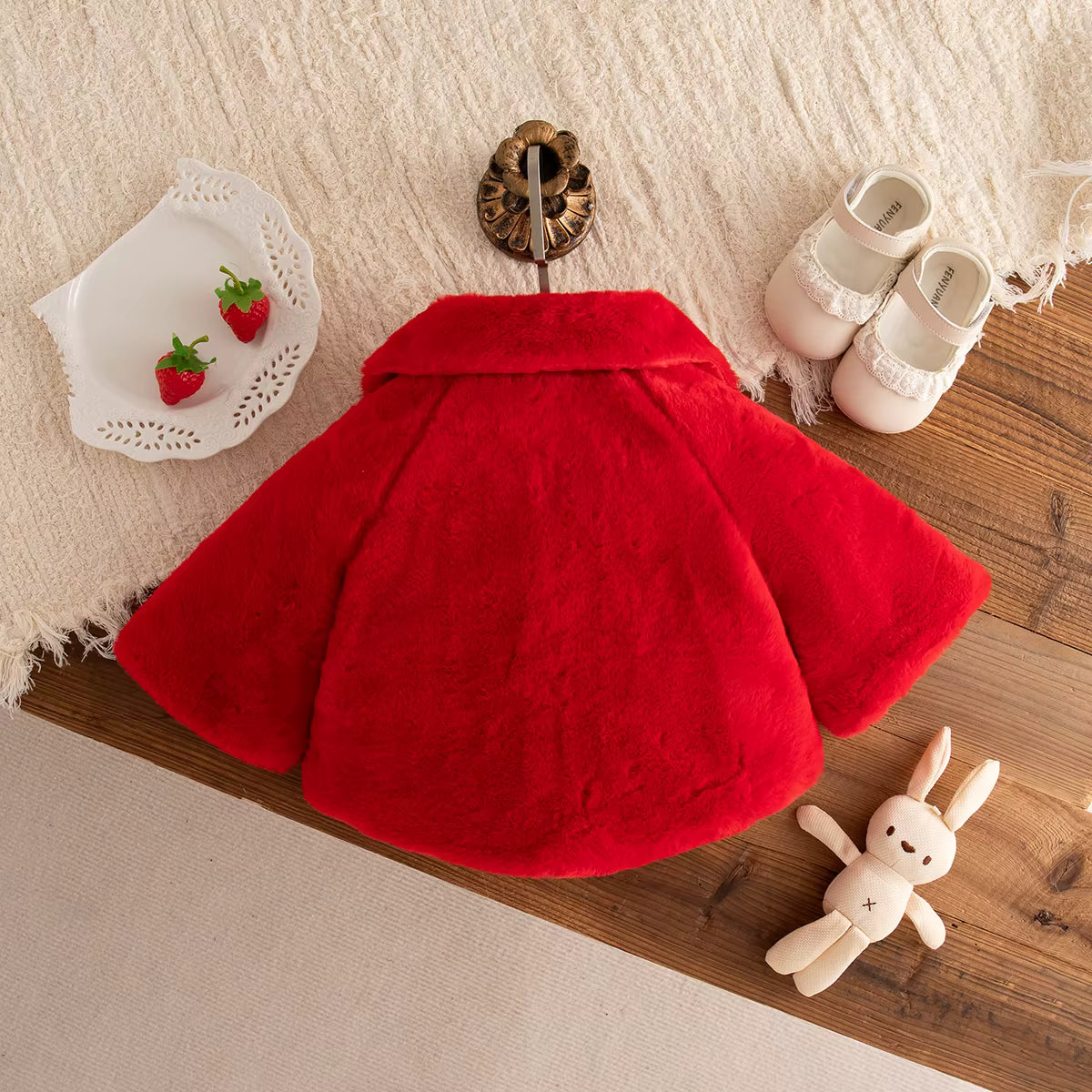 Poncho manteau bébé et enfant fraise